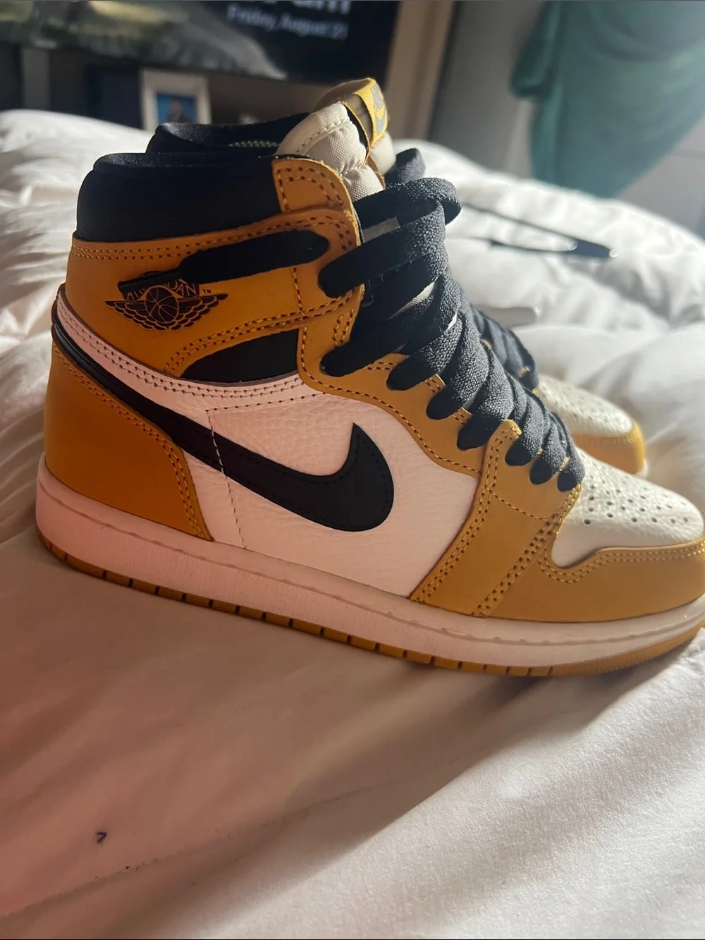 Nike Kids' Air Jordan 1 High — Ochre Yellow/Black/White